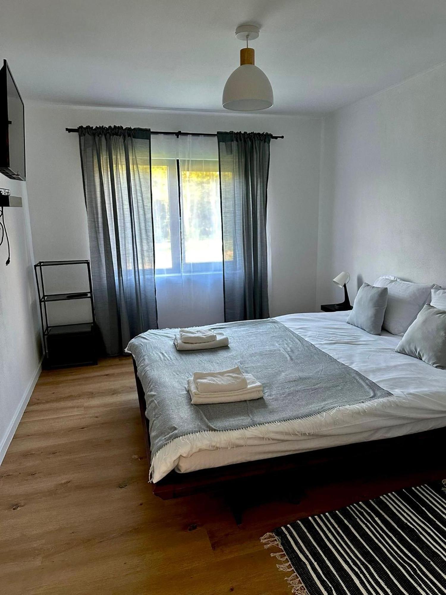 Cottage Bytheriver Arpaşu de Sus Esterno foto